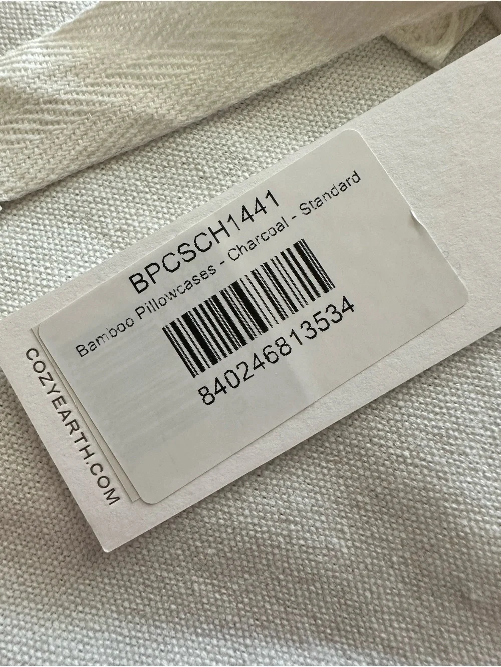 NWT Cozy Earth Set of 2 Standard Size Bamboo Pillow Cases Charcoal Color